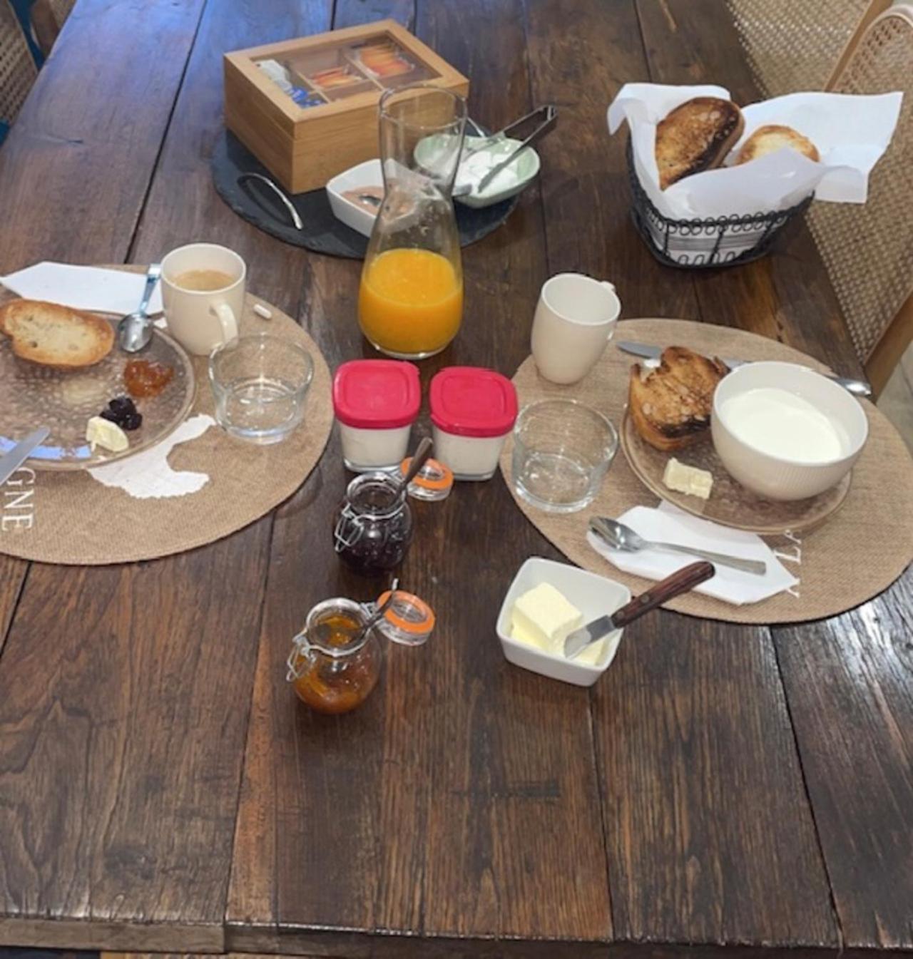 La Grange Du Contoures Bed & Breakfast Castanet  Екстериор снимка